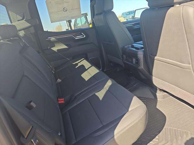 2026 Chevrolet Silverado 1500 4WD Crew Cab Standard Bed LT