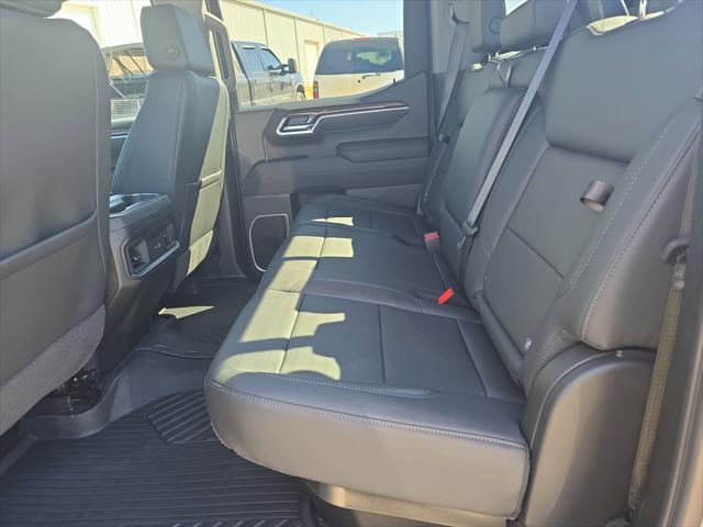 2026 Chevrolet Silverado 1500 4WD Crew Cab Standard Bed LT
