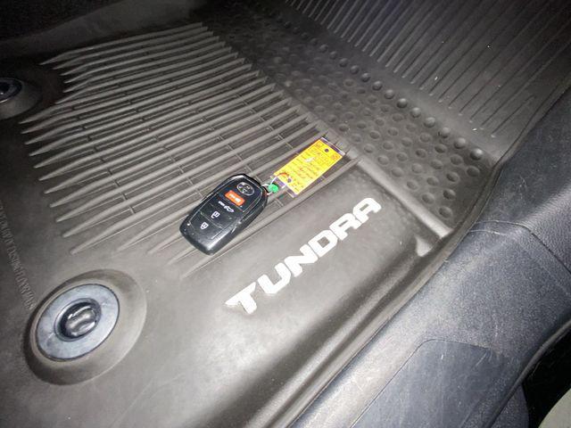 2023 Toyota Tundra Platinum