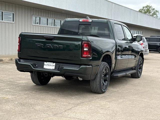 2026 RAM Ram 1500 RAM 1500 EXPRESS CREW CAB 4X4 57 BOX