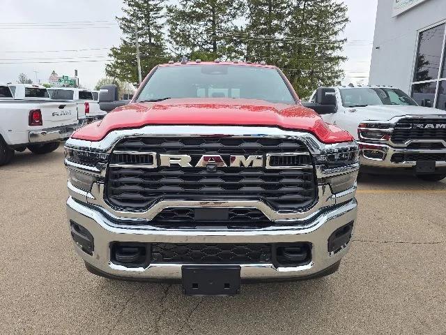 2026 RAM Ram 2500 RAM 2500 TRADESMAN CREW CAB 4X4 8 BOX