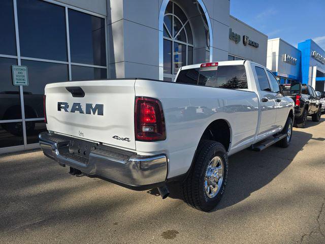 2026 RAM 2500 RAM 2500 TRADESMAN CREW CAB 4X4 8 BOX
