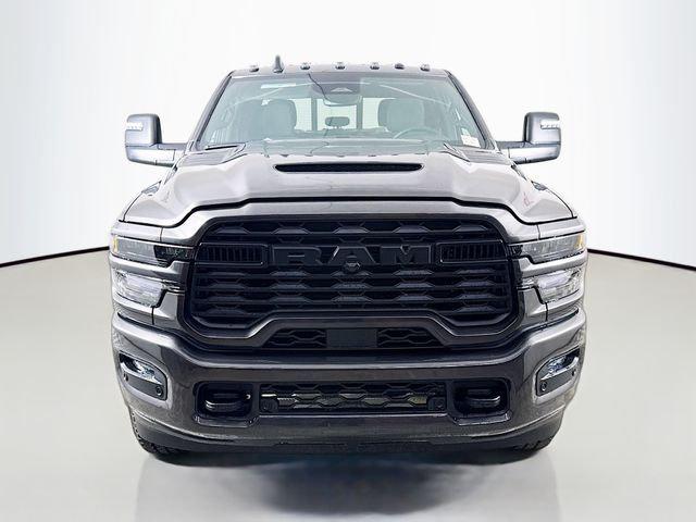 2026 RAM Ram 2500 RAM 2500 BLACK EXPRESS CREW CAB 4X4 64 BOX
