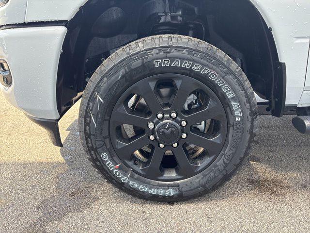 2026 Ram 2500 Black Express Crew Cab 4x4 6'4" Box
