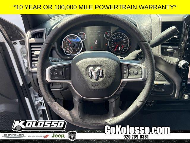 2026 Ram 2500 Black Express Crew Cab 4x4 6'4" Box