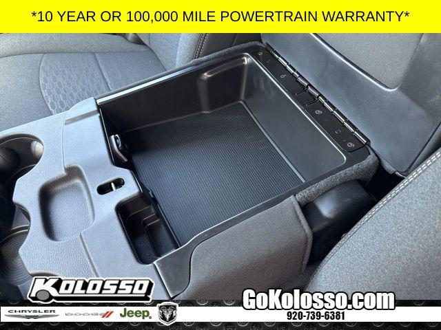 2026 Ram 2500 Black Express Crew Cab 4x4 6'4" Box