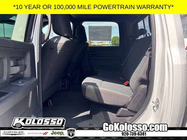 2026 Ram 2500 Black Express Crew Cab 4x4 6'4" Box
