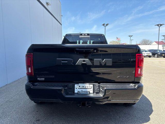 2026 Ram 3500 Laramie Crew Cab 4x4 8' Box