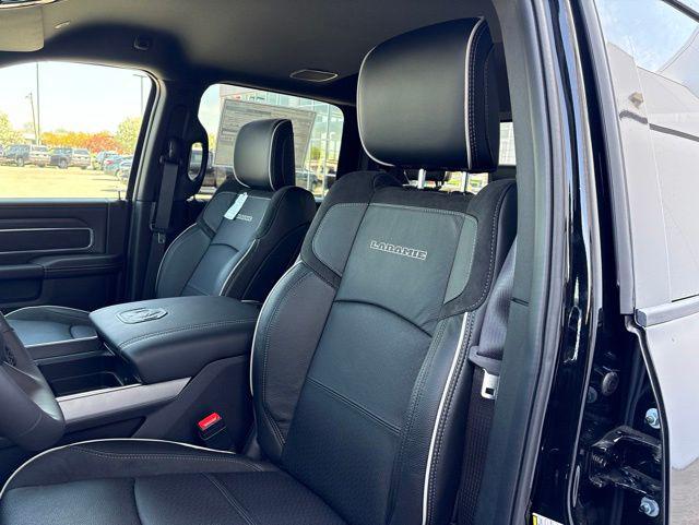 2026 Ram 3500 Laramie Crew Cab 4x4 8' Box