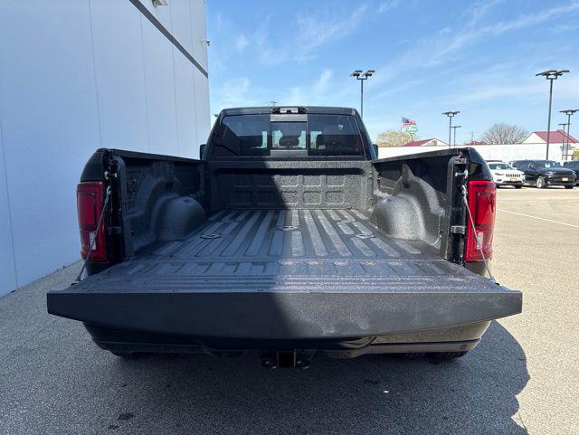 2026 Ram 3500 Laramie Crew Cab 4x4 8' Box