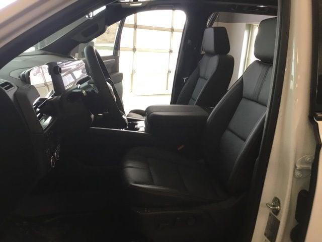 2026 Chevrolet Suburban RST, 4WD