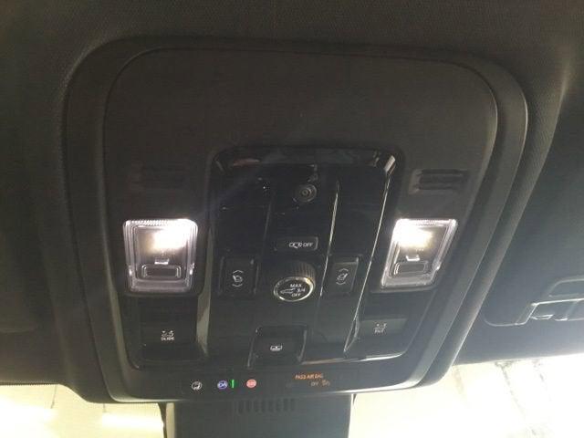 2026 Chevrolet Suburban RST, 4WD