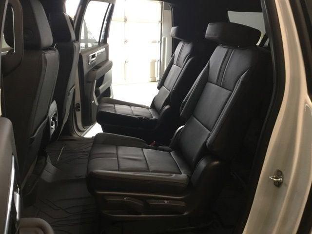2026 Chevrolet Suburban RST, 4WD
