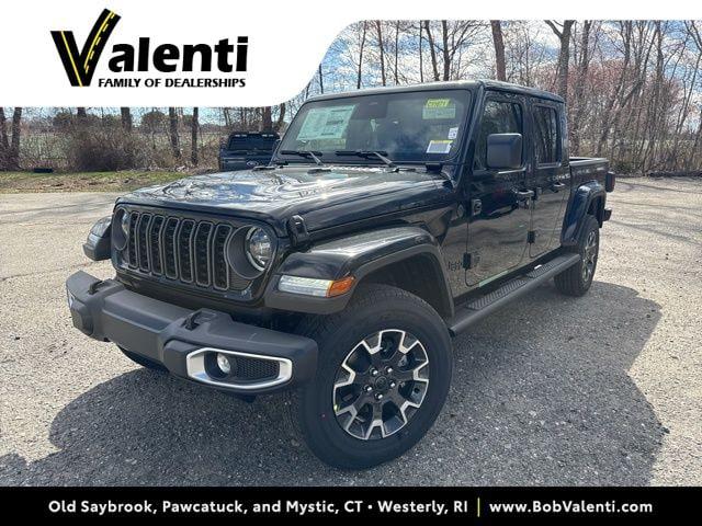 2026 Jeep Gladiator GLADIATOR SAHARA 4X4