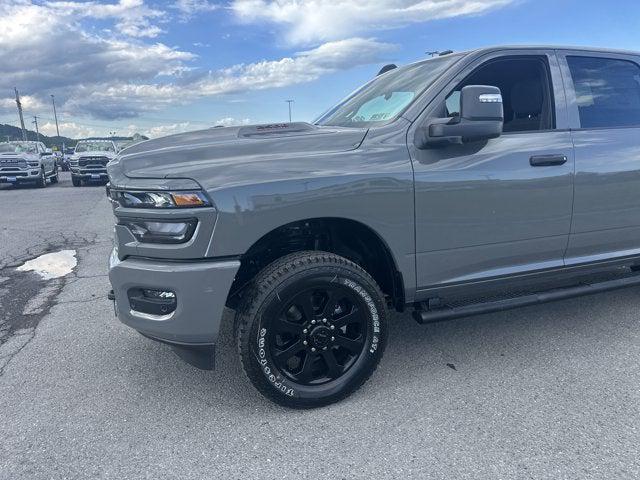 2026 RAM Ram 2500 RAM 2500 BLACK EXPRESS CREW CAB 4X4 64 BOX 2026 RAM Ram 2500 RAM 2500 BLACK EXPRESS CREW CAB 4X4 64 BOX