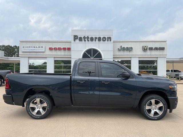2026 RAM Ram 1500 RAM 1500 EXPRESS QUAD CAB 4X2 64 BOX