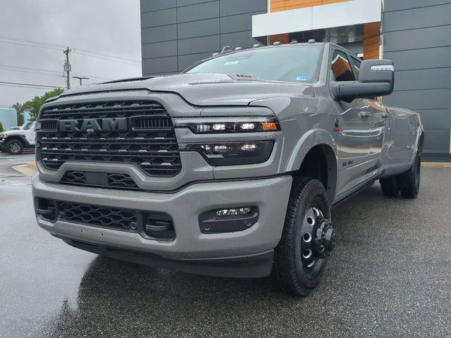 2026 Ram 3500 Limited Crew Cab 4x4 8' Box