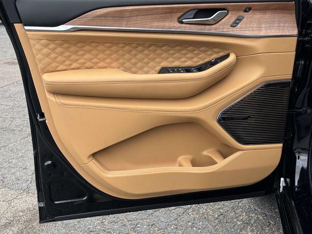 2026 Jeep Grand Cherokee Summit 4x4