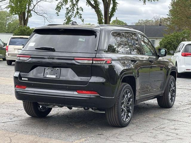 2026 Jeep Grand Cherokee Summit 4x4