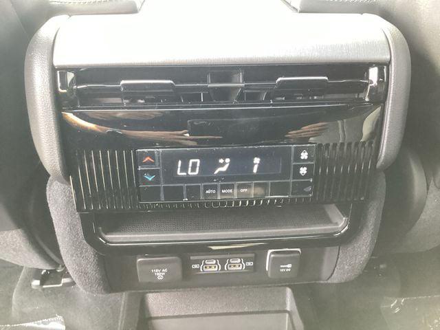 2026 Jeep Grand Wagoneer Upland