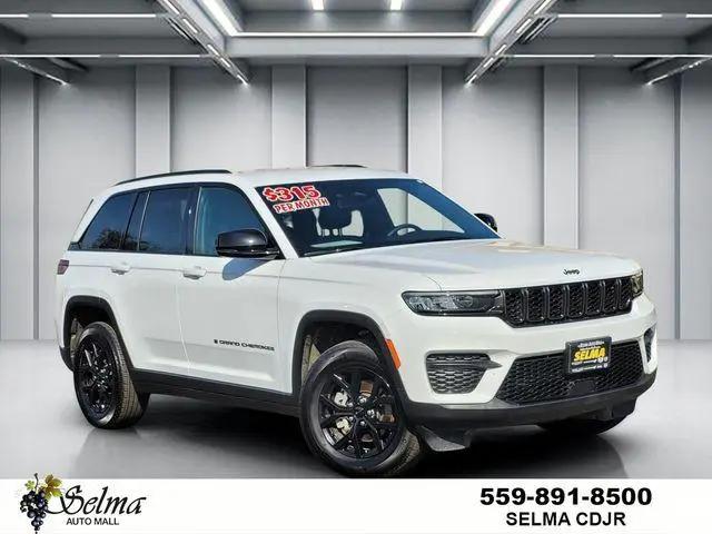 2024 Jeep Grand Cherokee Altitude 4x4 for sale in Selma, CA
