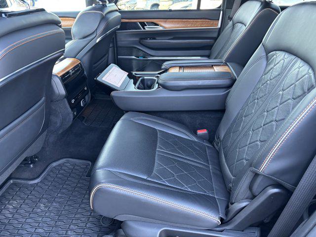 2024 Jeep Grand Wagoneer L Series III 4x4