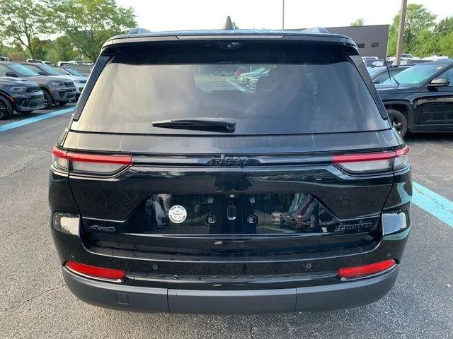 2023 Jeep Grand Cherokee Limited 4x4 2023 Jeep Grand Cherokee Limited 4x4