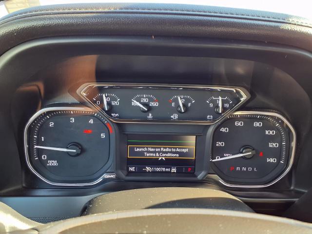 2022 GMC Sierra 2500HD 4WD Crew Cab Standard Bed AT4
