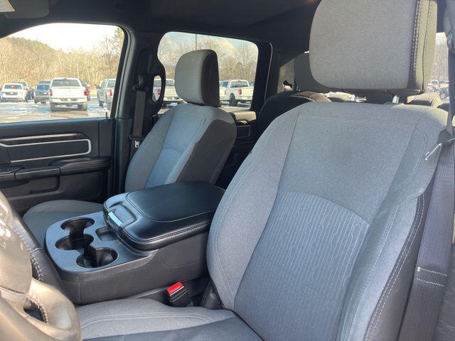 2024 Ram 3500 Big Horn Crew Cab 4x4 8' Box