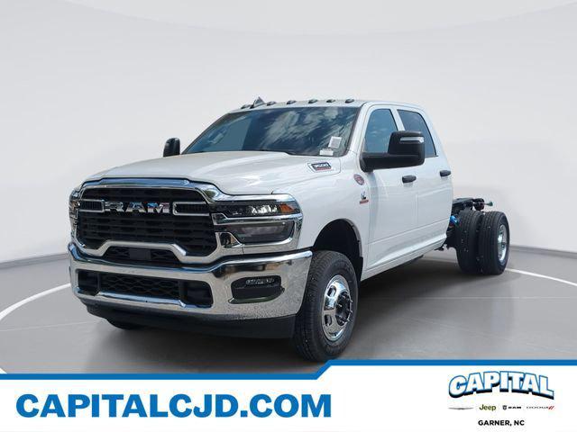 2026 RAM Ram 3500 Chassis Cab RAM 3500 TRADESMAN CREW CAB CHASSIS 4X4 60 CA