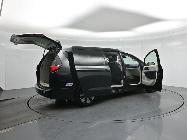 2018 Chrysler Pacifica Hybrid Limited