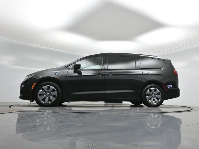 2018 Chrysler Pacifica Hybrid Limited
