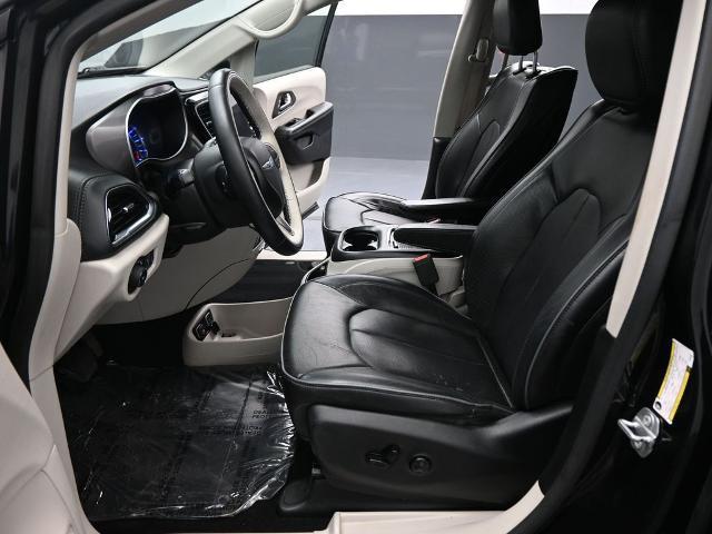 2018 Chrysler Pacifica Hybrid Limited