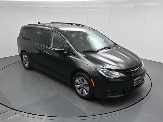 2018 Chrysler Pacifica Hybrid Limited