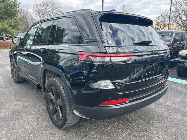 2023 Jeep Grand Cherokee Limited 4x4 2023 Jeep Grand Cherokee Limited 4x4