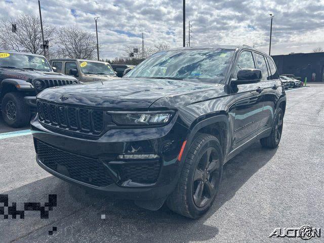 2023 Jeep Grand Cherokee Limited 4x4 2023 Jeep Grand Cherokee Limited 4x4