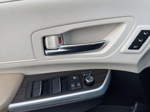 2024 Toyota Sienna Limited