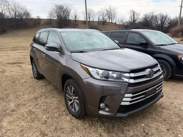 2017 Toyota Highlander XLE 2017 Toyota Highlander XLE