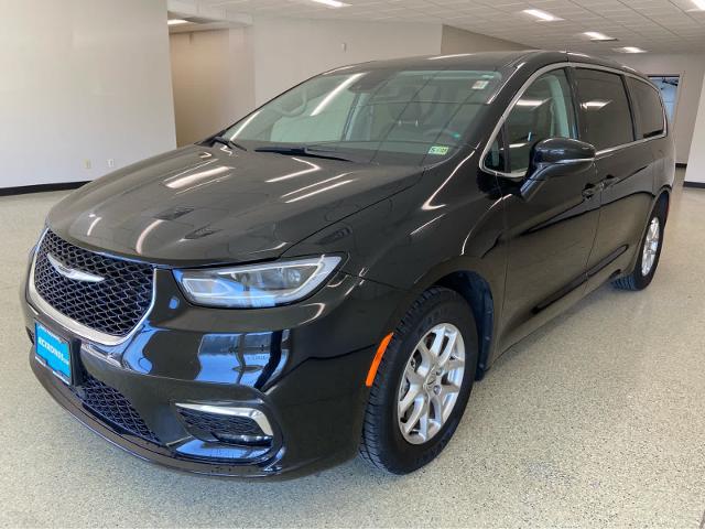 2024 Chrysler Pacifica Touring L for sale in Monticello, IL