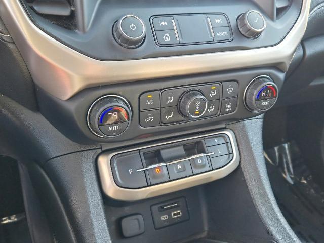 2021 GMC Acadia AWD Denali