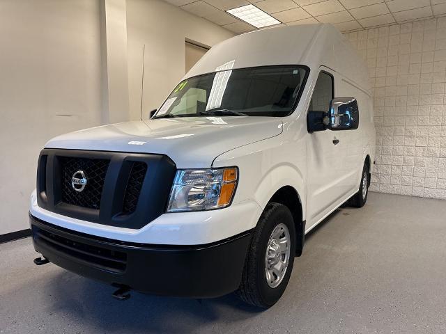 2021 Nissan 2500 SV High Roof V8