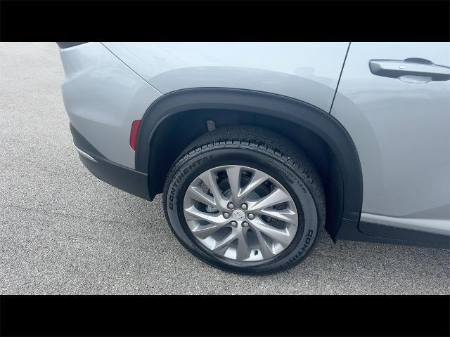 2025 Buick Enclave Preferred FWD