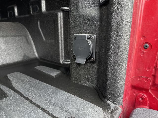 2024 Chevrolet Silverado 1500 4WD Crew Cab Short Bed RST