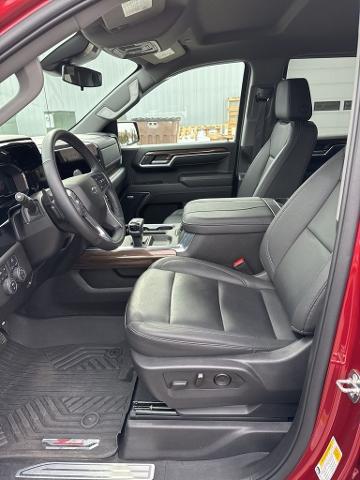 2024 Chevrolet Silverado 1500 4WD Crew Cab Short Bed RST