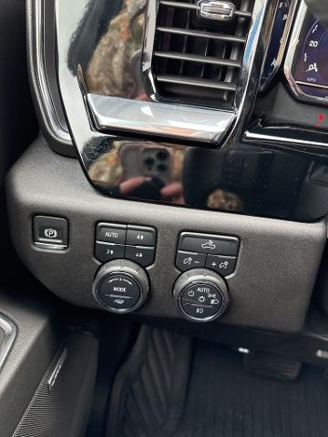 2024 Chevrolet Silverado 1500 4WD Crew Cab Short Bed RST