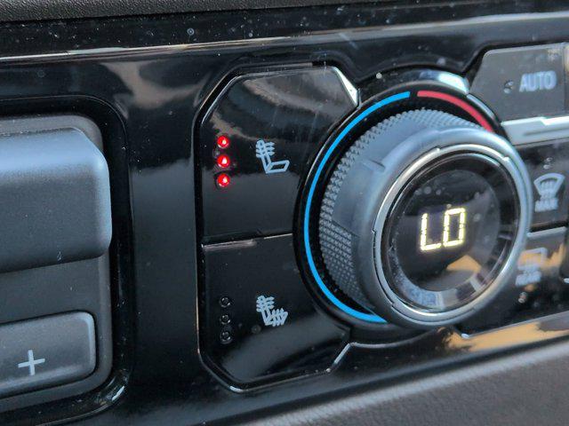 2025 Chevrolet Silverado 1500 2WD Crew Cab Short Bed LT