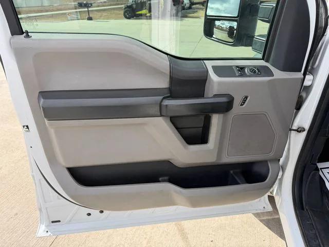 2017 Ford F-550 XL