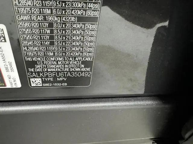 2026 Land Rover Range Rover P400 SE 7 Seat
