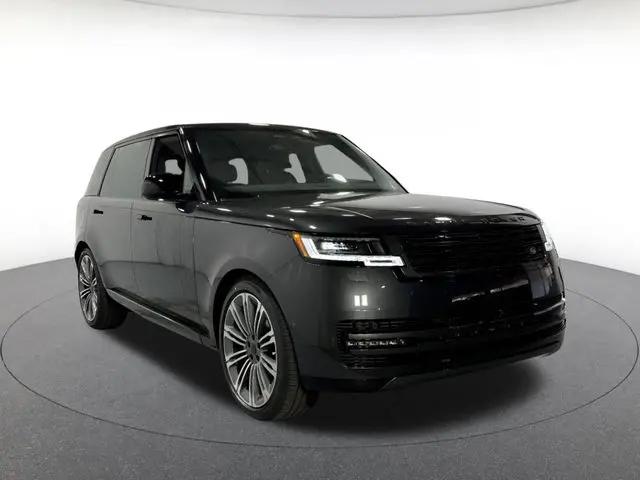 2026 Land Rover Range Rover P400 SE 7 Seat