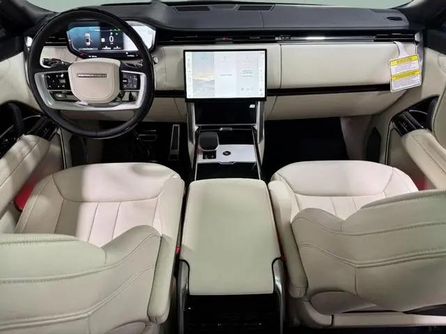 2026 Land Rover Range Rover P530 Autobiography